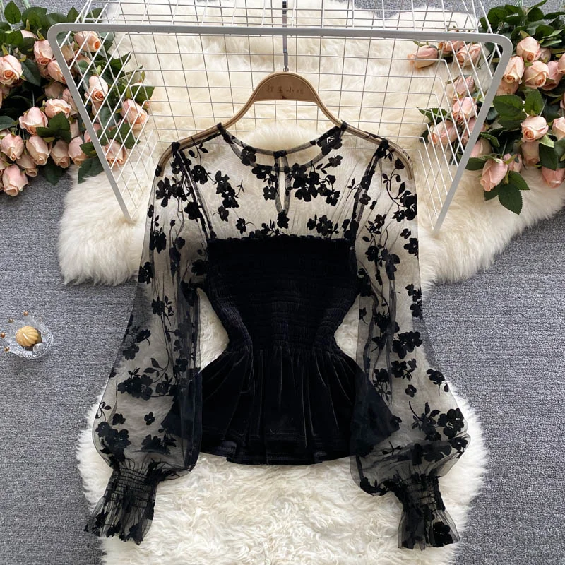 Cute lace long sleeve tops  268