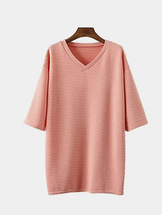 Custom V-Neck Half Sleeve Slit Hem Pink T-Shirts