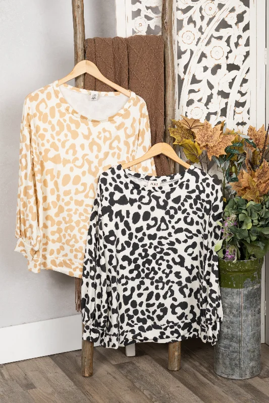 Soft Touch Leopard Hacci Knit Top