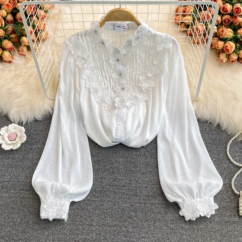 White lace long sleeve tops  251